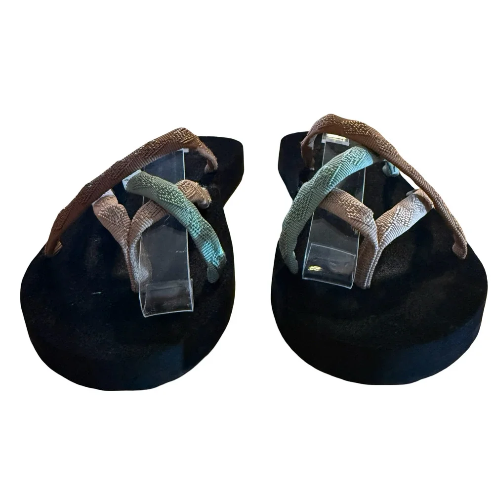 Teva Olowahu Flip Flops Thongs Sandals Slides Beach Vacation Sporty Slip On sz 8